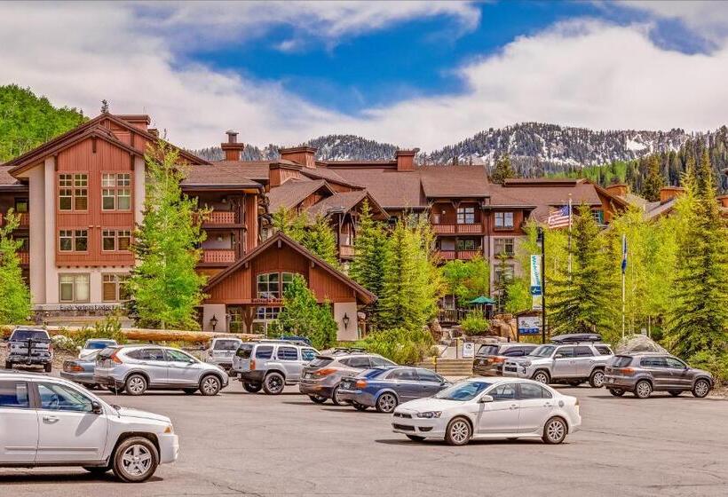 Апартаменты 2 Спальни, Eagle Springs East 101: Redwing Suite