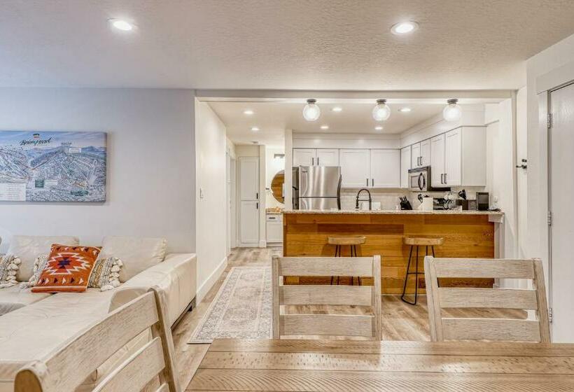 침실 2개 아파트, Giant Steps #40