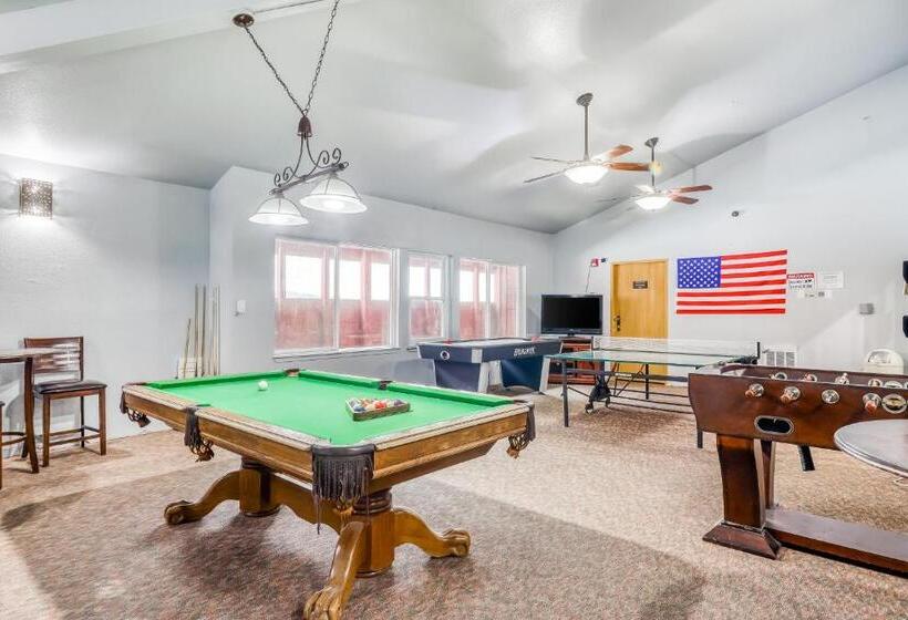 침실 2개 아파트, Giant Steps #40