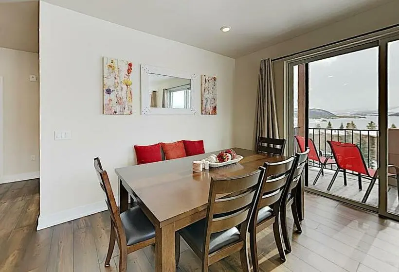 ３ベッドルームアパートメント, La Bonte Townhomes Unit 304