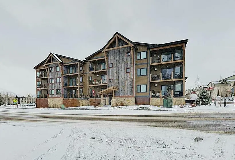 ３ベッドルームアパートメント, La Bonte Townhomes Unit 304