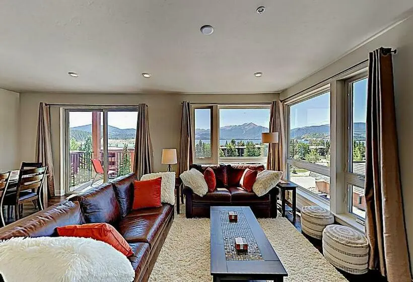 ３ベッドルームアパートメント, La Bonte Townhomes Unit 304