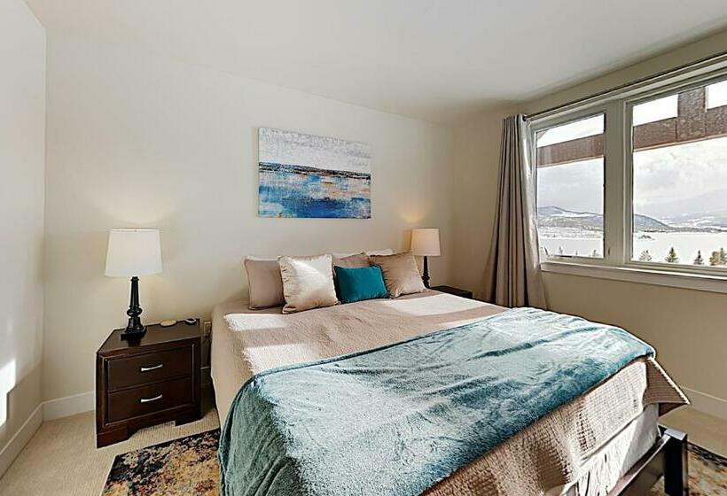 דירת שלושה חדרים, La Bonte Townhomes Unit 304