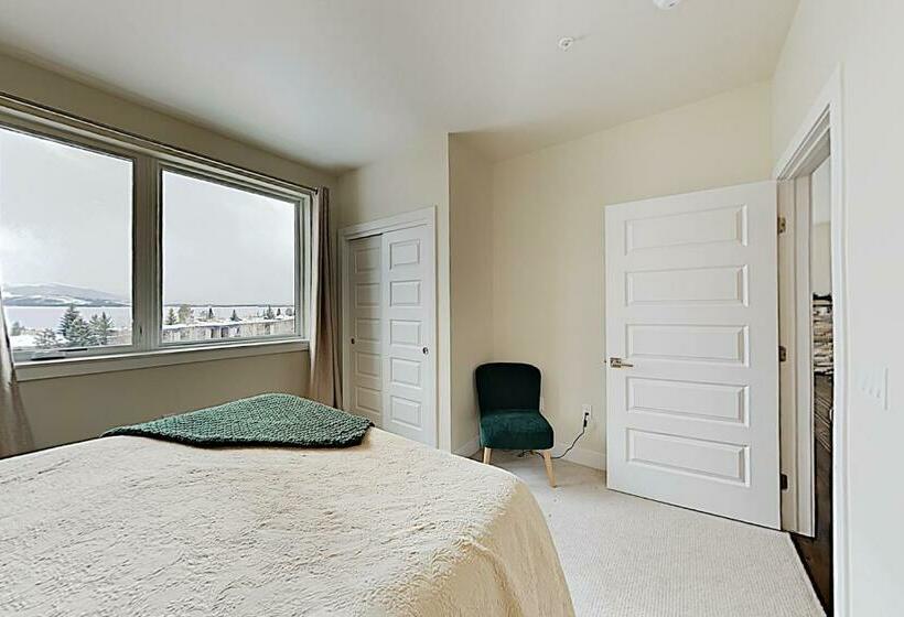 Апартаменты 3 Спальни, La Bonte Townhomes Unit 304