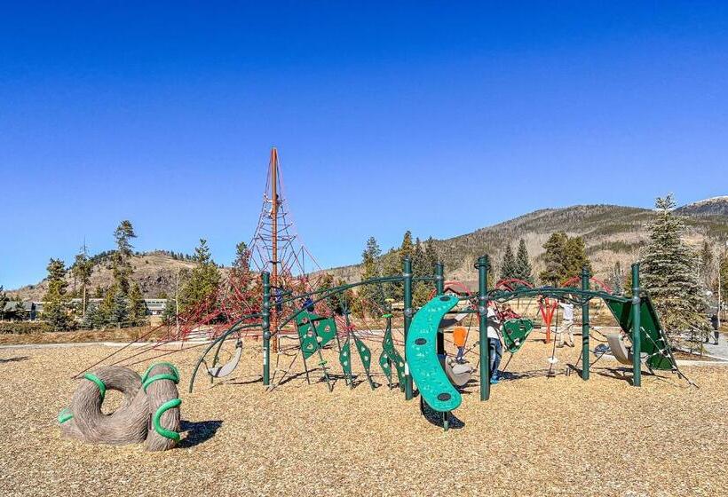 דירת שלושה חדרים, La Bonte Townhomes Unit 304