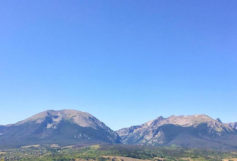 דירת שלושה חדרים, La Bonte Townhomes Unit 304