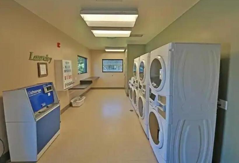 דירת חדר, Hi Country Haus 1414