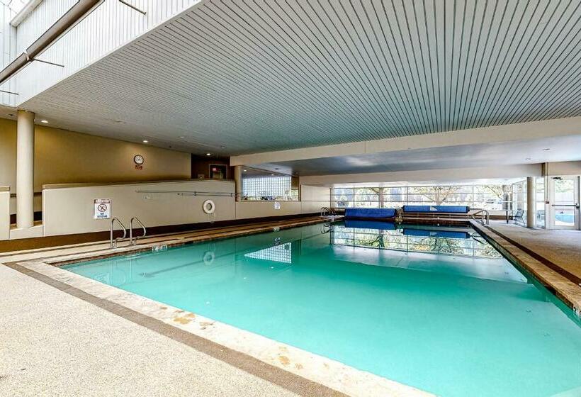 Апартаменты 1 Спальня, Simba Run