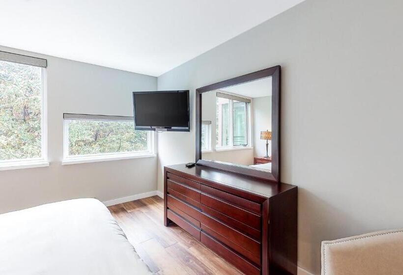 Апартаменты 1 Спальня, Simba Run