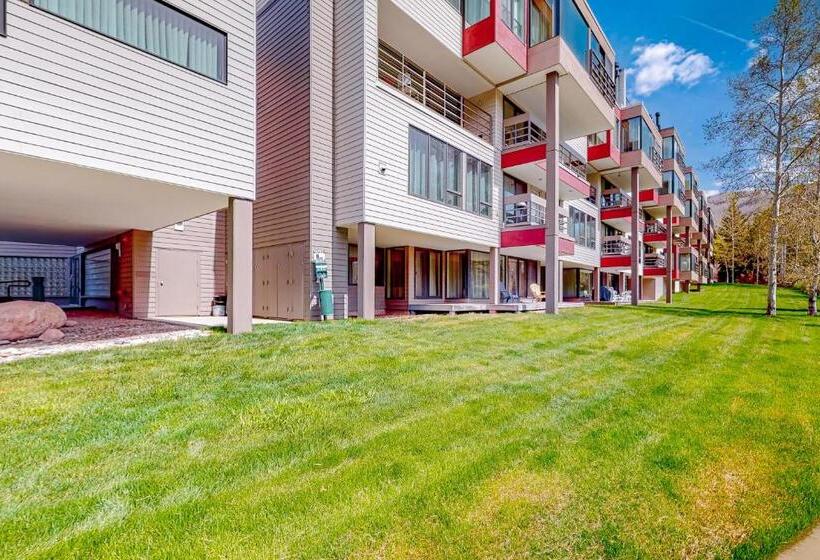 Апартаменты 2 Спальни, Simba Run