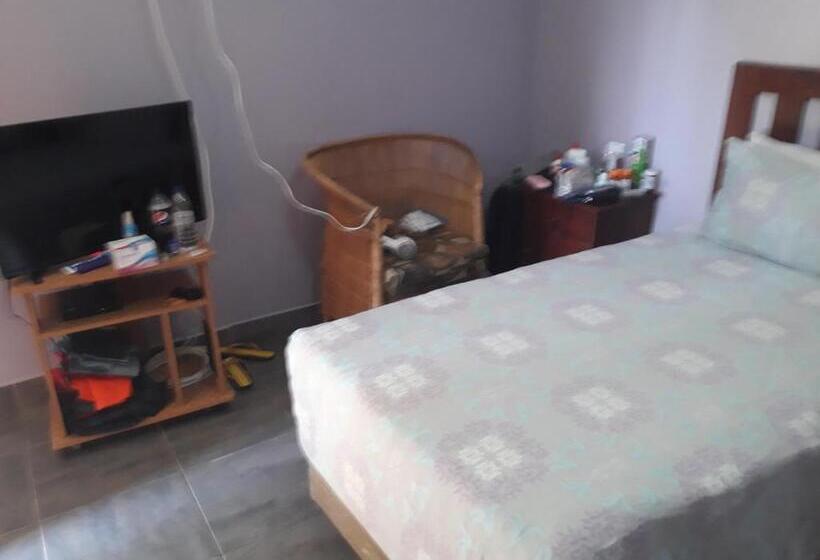 اتاق استاندارد, Gloria S Bed And Breakfast