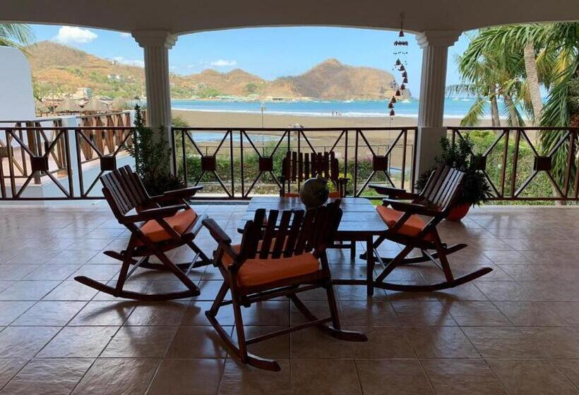 اتاق سوپریور چهار تخته, Hc Liri