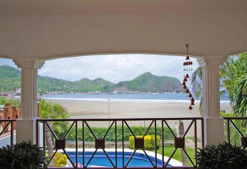 اتاق سوپریور چهار تخته, Hc Liri