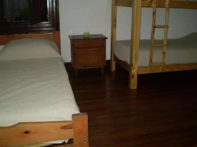 ルームシェアのワンベッド, Hostel Marino Rosario