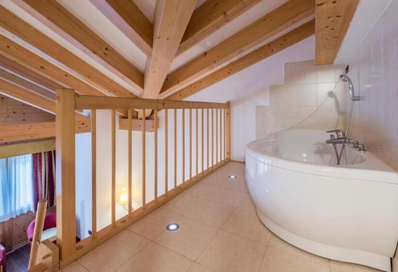 ハイドロマッサージバス付きスイート, Alpino Al Cavalletto