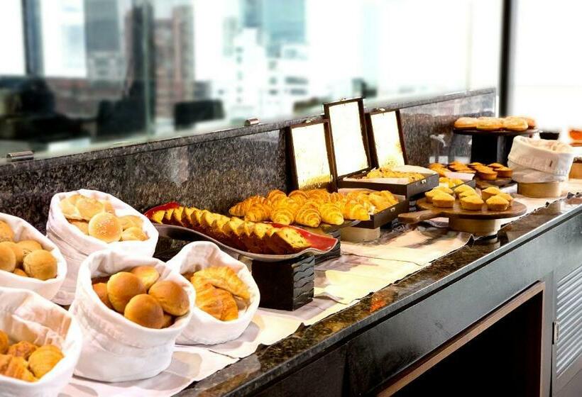 اتاق سوپریور, Amari Dhaka