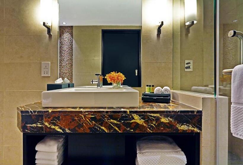 اتاق سوپریور, Amari Dhaka