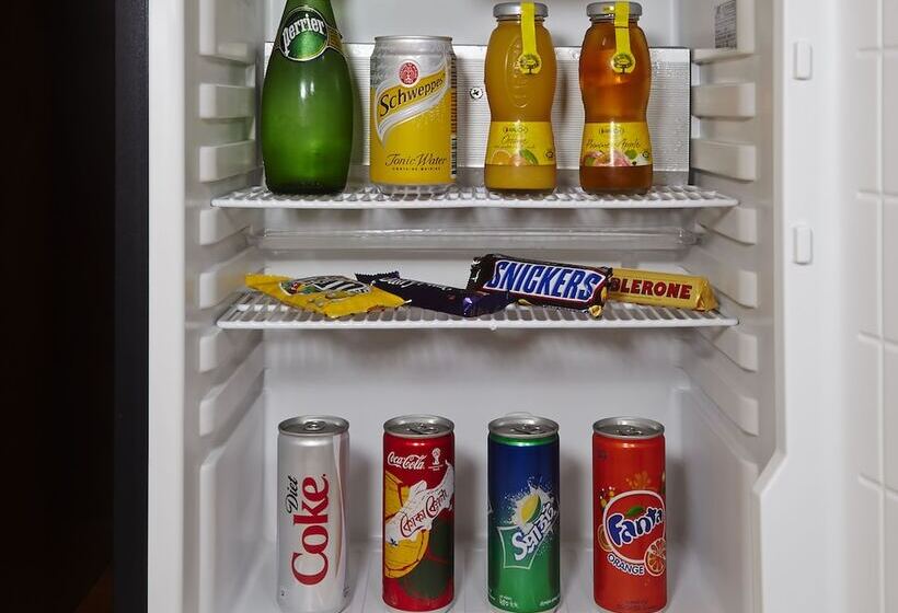 اتاق لوکس, Amari Dhaka