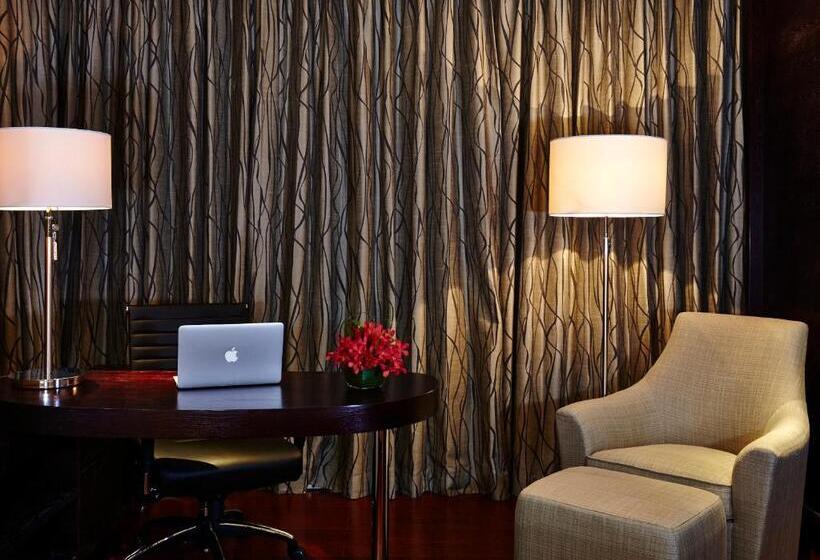 سوییت جونیور, Amari Dhaka