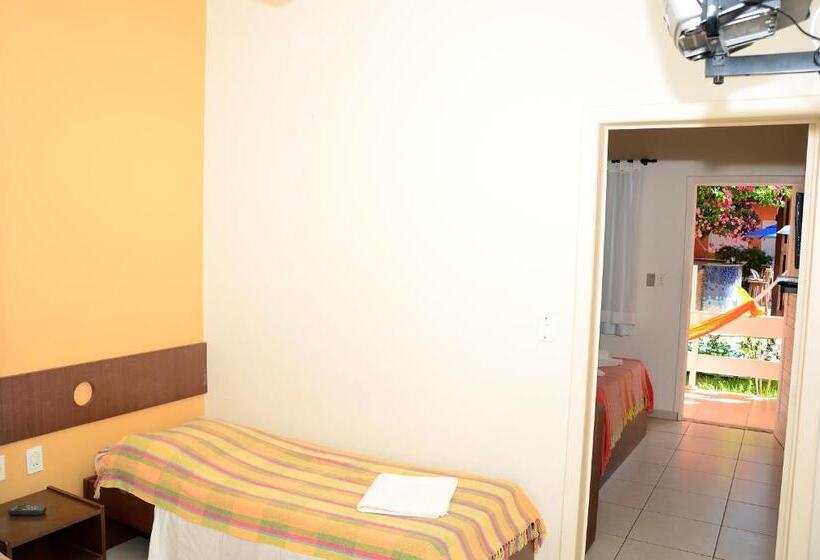 Quarto Familiar, Capitaes De Areia Pousada