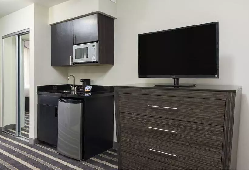 スイート, Holiday Inn Express And Suites Norman, An Ihg