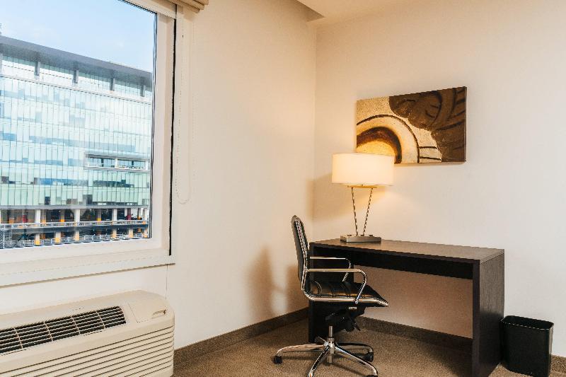 اتاق استاندارد با تخت بزرگ, Holiday Inn Express Tegucigalpa, An Ihg