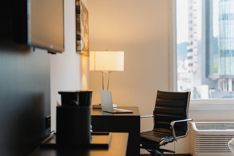 اتاق استاندارد با تخت بزرگ, Holiday Inn Express Tegucigalpa, An Ihg