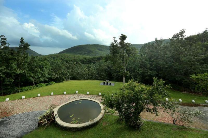 スイート, Ramada By Wyndham Carlyle