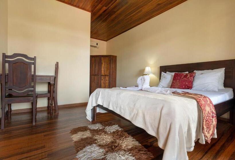 ガーデンビュースタンダードルーム, Tabulia Tree