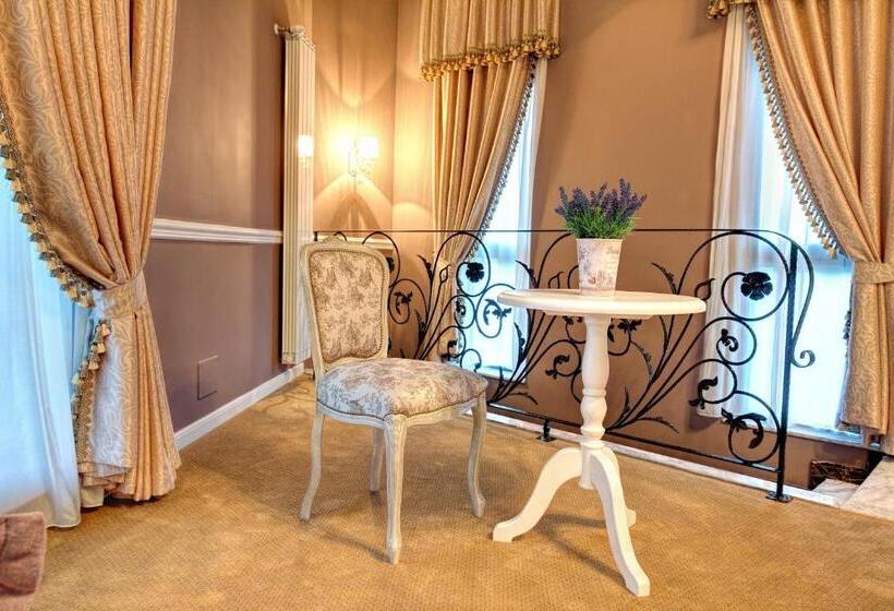 سوئیت با وان آب گرم, Villa Boutique Lafayette