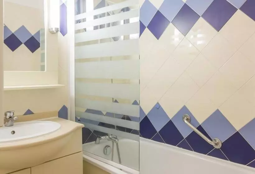 استودیوی استاندارد, Résidence Le Tanit