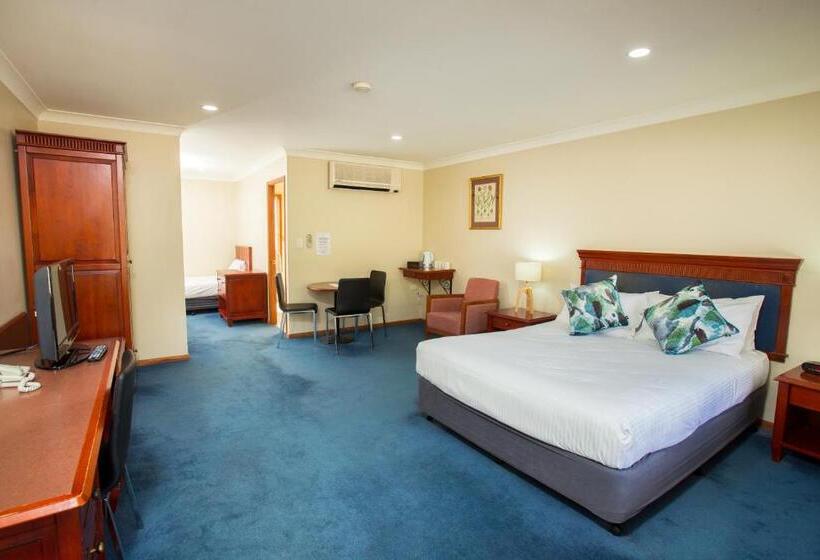 Estúdio Familiar, Nightcap At Federal Hotel Toowoomba