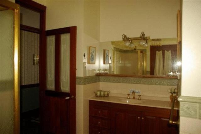 اتاق استاندارد با سرویس بهداشتی مشترک, Riviera Bed & Breakfast