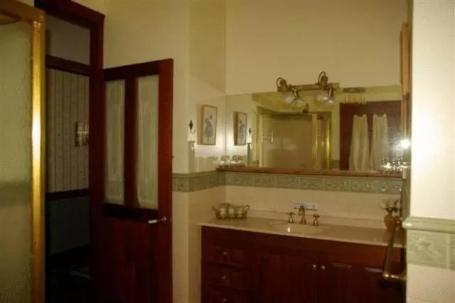 バス共有のスタンダードルーム, Riviera Bed & Breakfast