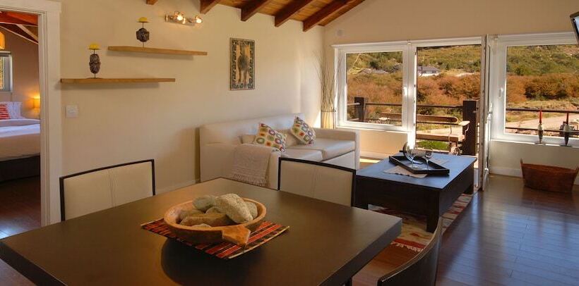 جناح, Ski Sur Apartments