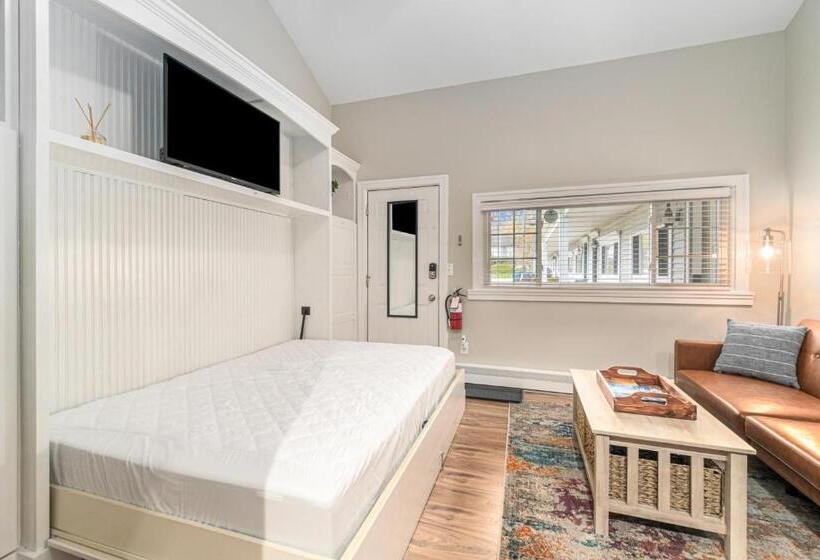 Апартаменты 1 Спальня, Arrowhead Resort