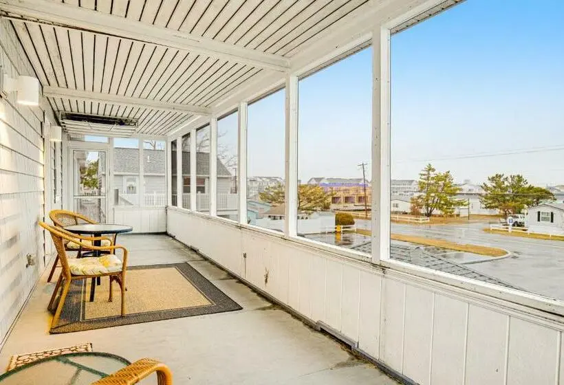 ２ベッドルームアパートメント, 37534 Lighthouse Rd #202
