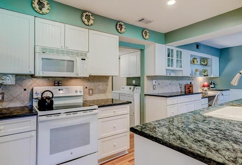 آپارتمان 3 خوابه, Fazio 30