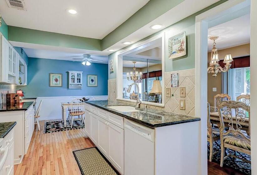 آپارتمان 3 خوابه, Fazio 30