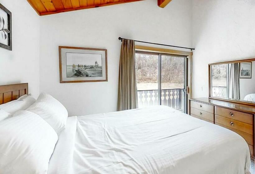 Апартаменты 2 Спальни, Linderhof Mountainside 12