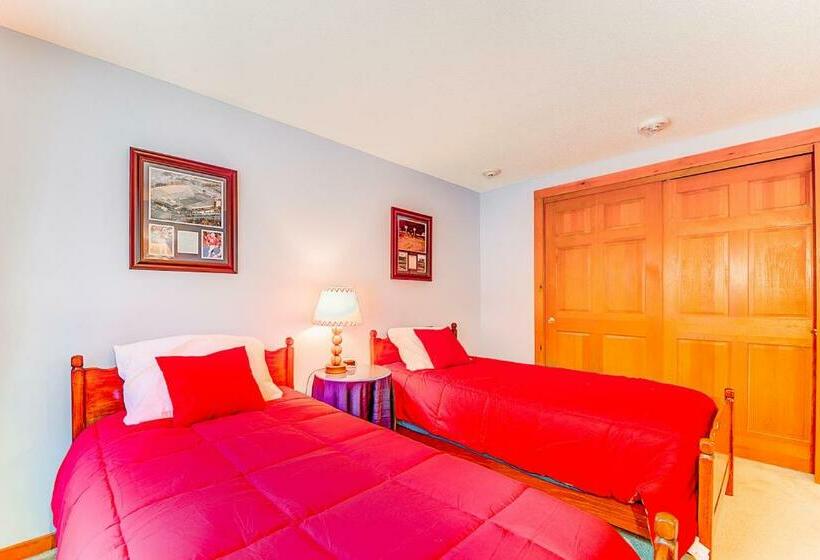 침실 2개 아파트, 24 Northface Circle