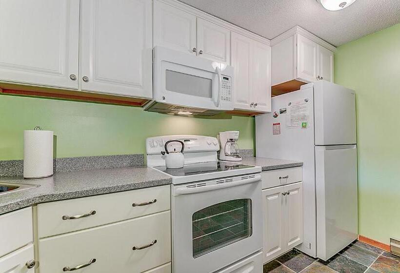 침실 2개 아파트, 24 Northface Circle