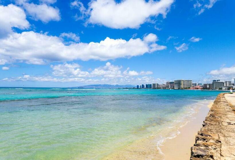 ２ベッドルームアパートメント, Monsarrat Apt. C