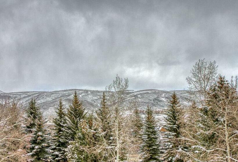 דירת שני חדרים, 2 Bed 2 Bath Apartment In Avon