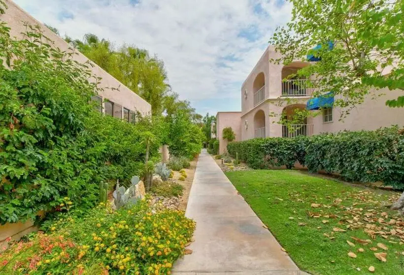 Huoneisto 2 Makuuhuonetta, Sunny Palm Springs Retreat Permit# 58428