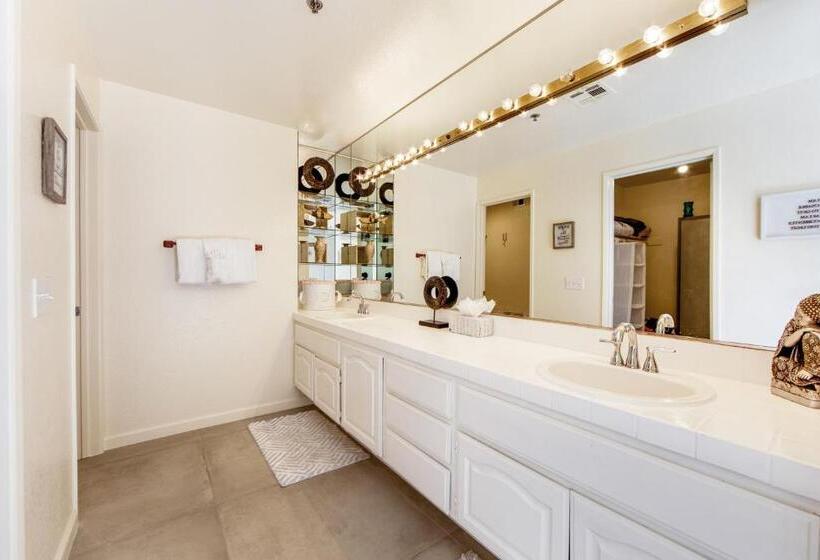 带2个卧室的公寓, Sunny Palm Springs Retreat Permit# 58428