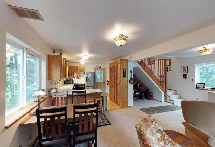Студия Стандарт, Jewel Chalet
