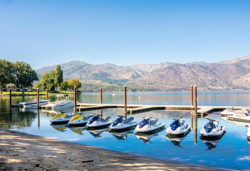 Апартаменты 3 Спальни, Wapato Point Halmalka Condo 511a