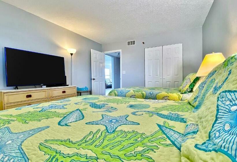 Апартаменты 2 Спальни, Beach Place 1 404