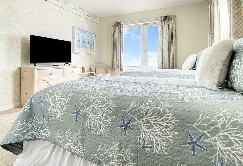 شقة غرفتين, Golden Arms 111